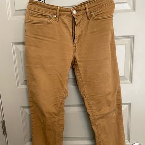 Levi’s commuter jeans